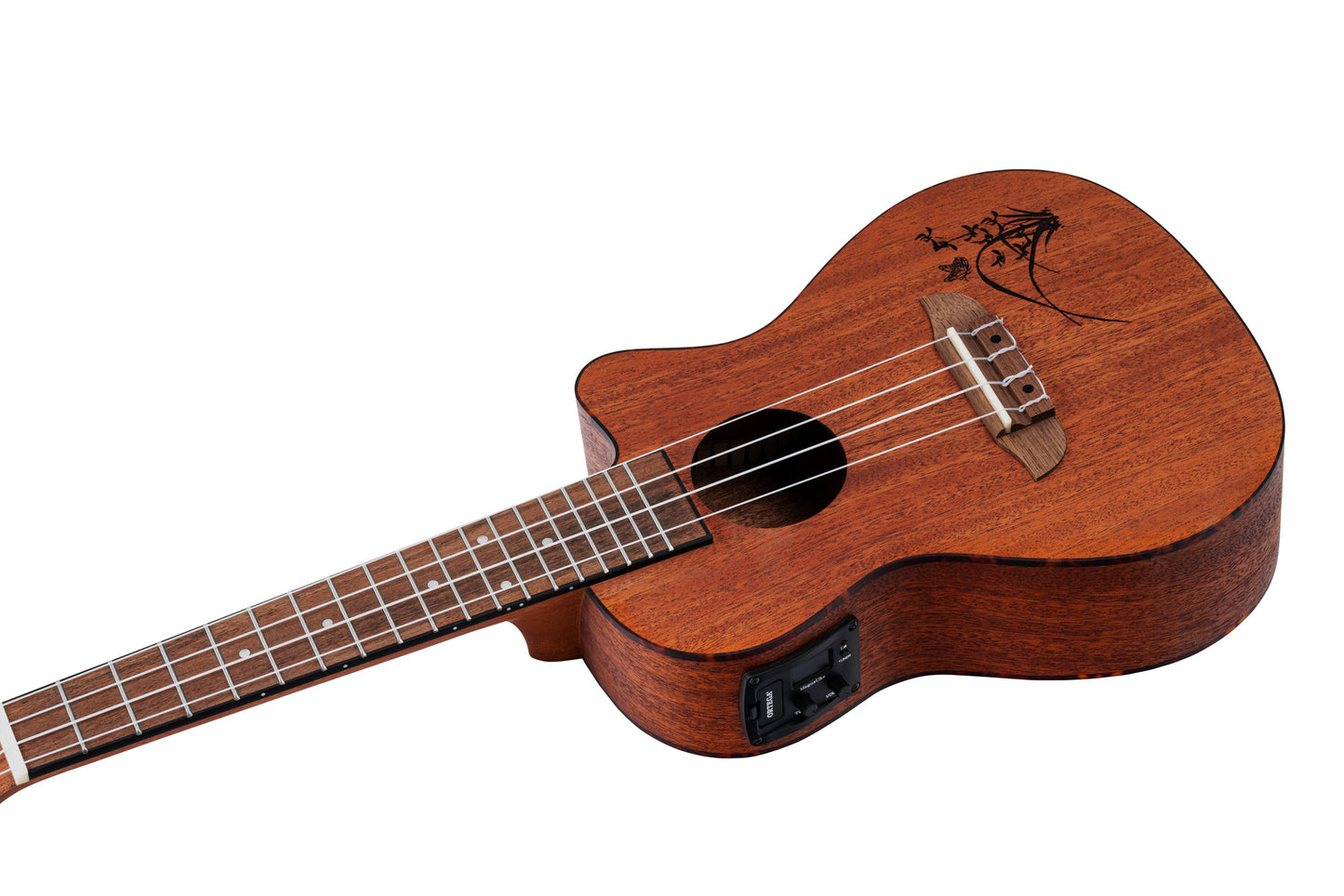 RU5MM-CE, modèle Concert pan coupé, EQ MagusUke, table sapele avec motif, f/e sapele, manche acajou, naturel satiné