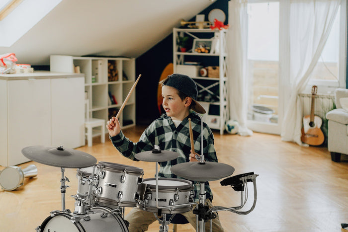 EFNOTE Mini: Das ideale kompakte E-Drum-Set zum Spielen zu Hause