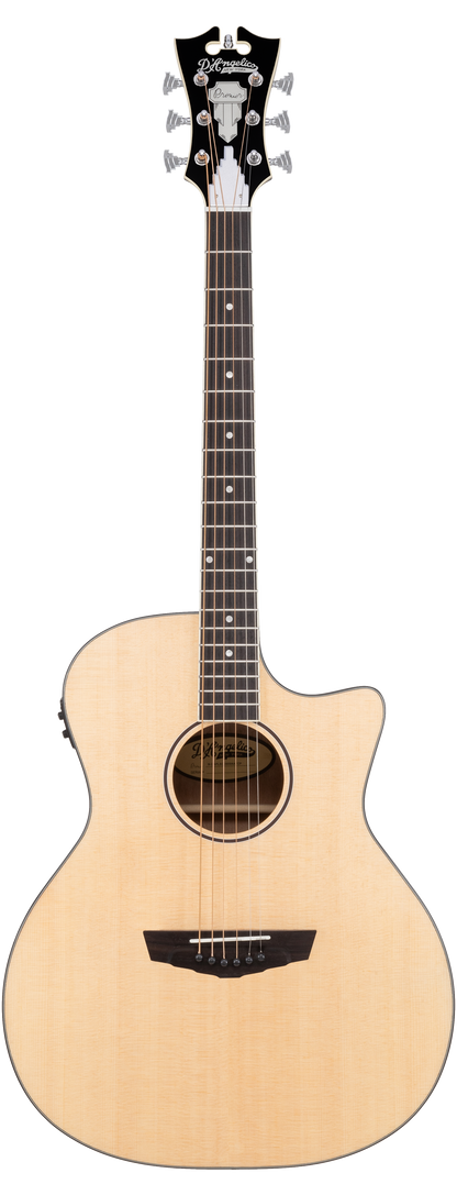D'Angelico Premier Gramercy Glänzendes Creme