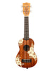 Kala Maori - Hibiskus Mahagoni, Sopran, mit Reise-Motiv Tasche