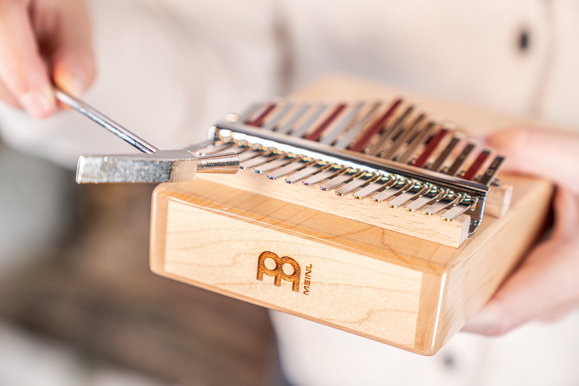KALIMBA ELECTRO SONIC ENERGY 17 NOTES, DO MAJEUR