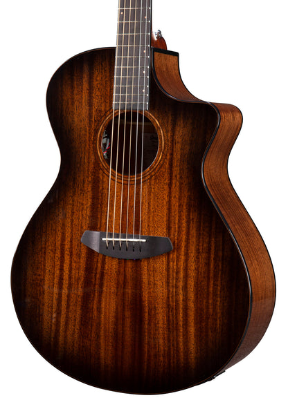 WILDWOOD PRO CONCERTO SUEDE CE, pan coupé, table acajou massif, f/e acajou massif, EQ Fishman Flex Plus-T, housse