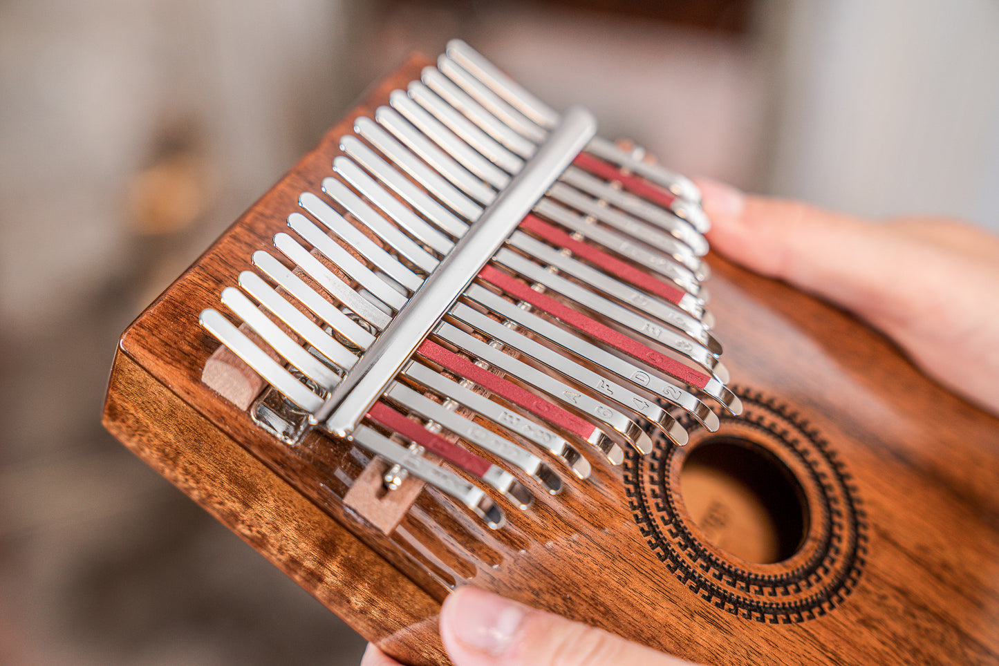 KALIMBA ELECTRO SONIC ENERGY 17 NOTES, DO MAJEUR