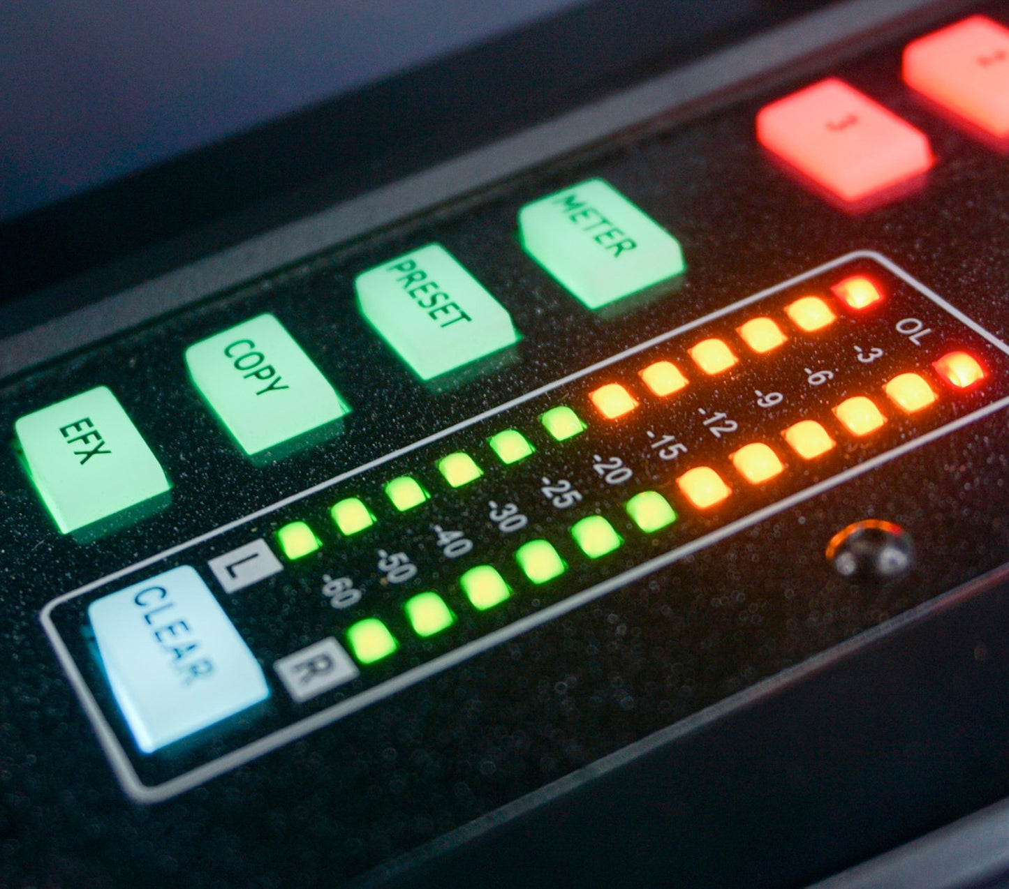 CONSOLE DE MIXAGE PEAVEY AUREUS MINI